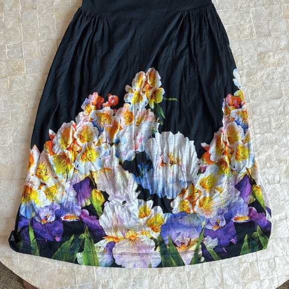 Roberto Cavalli Floral Print Dress with Black & White back colorful jersey sz 6 - Picture 3 of 15